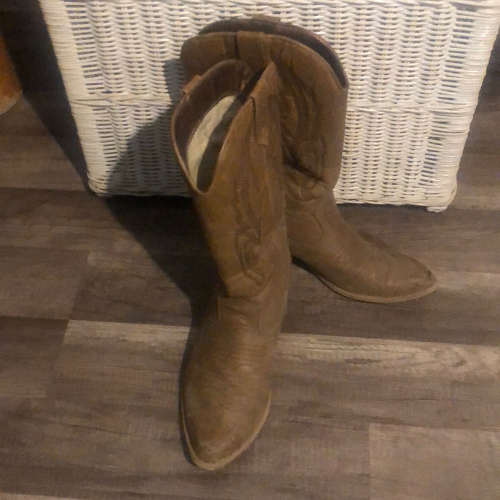 Tan cowboy boots